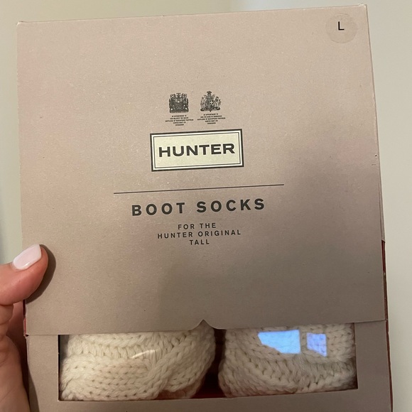 Black Hunter Boots size 9. - Picture 6 of 7